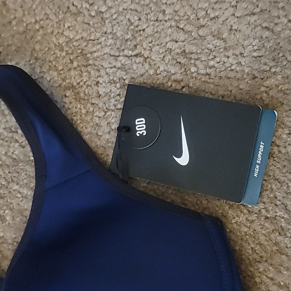 Nike Pro Rival Sports Bra - Picture 2 of 3